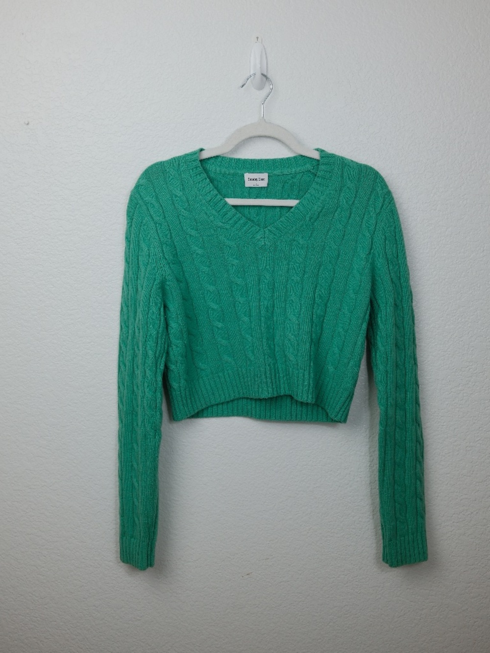 Aritzia Sunday Best Sweater Womens Sz M Green Cropped Cable Knit Wool Blend